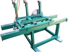 德州哪里有供應(yīng)高質(zhì)量的圓木鋸板機(jī)--圓木鋸板機(jī)廠家價(jià)位圖片|德州哪里有供應(yīng)高質(zhì)量的圓木鋸板機(jī)--圓木鋸板機(jī)廠家價(jià)位產(chǎn)品圖片由寧津縣萬(wàn)邦木工機(jī)械廠公司生產(chǎn)提供-